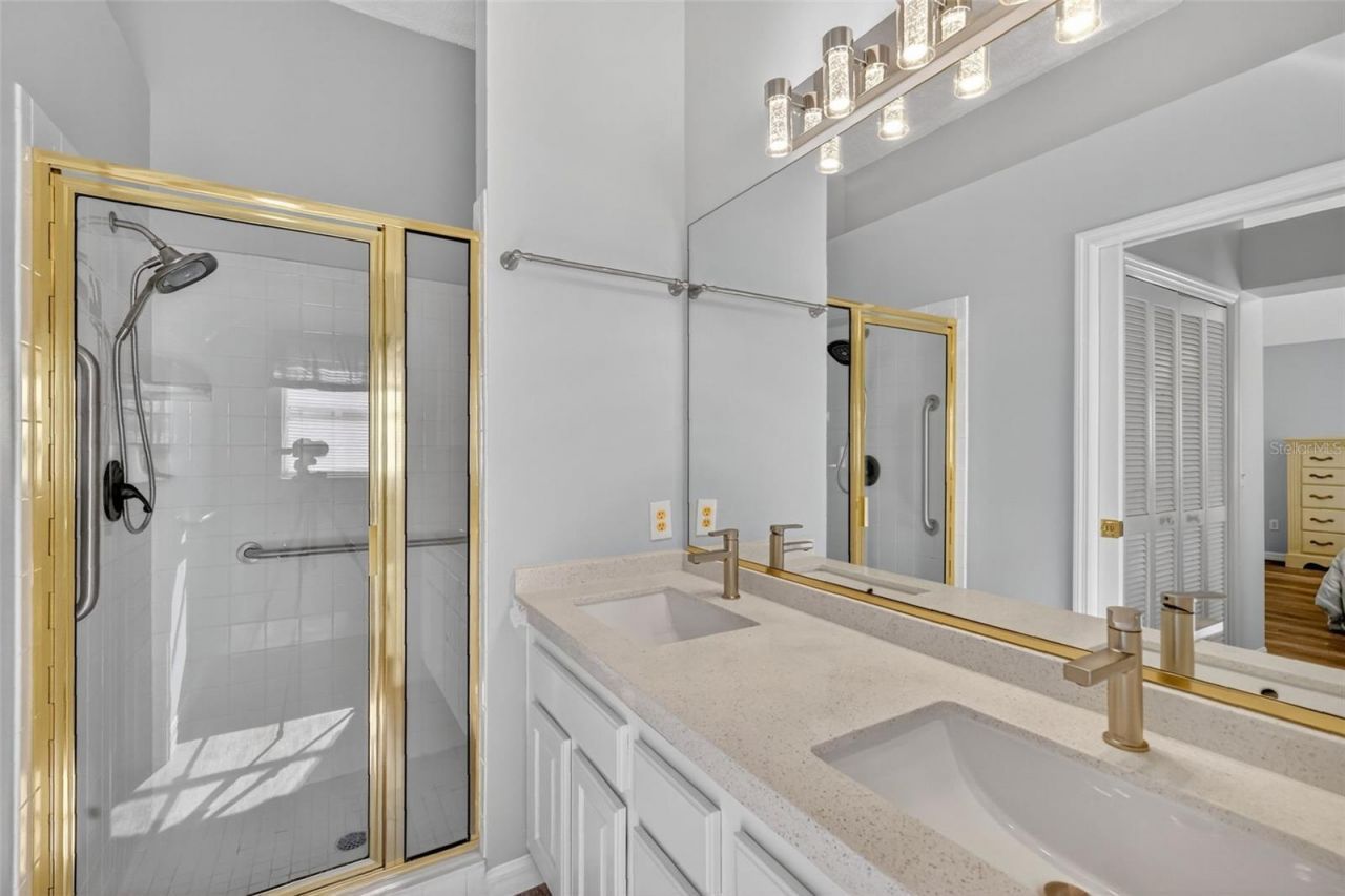 511 Loma Paseo Drive, Lady Lake, FL 32159 Photo