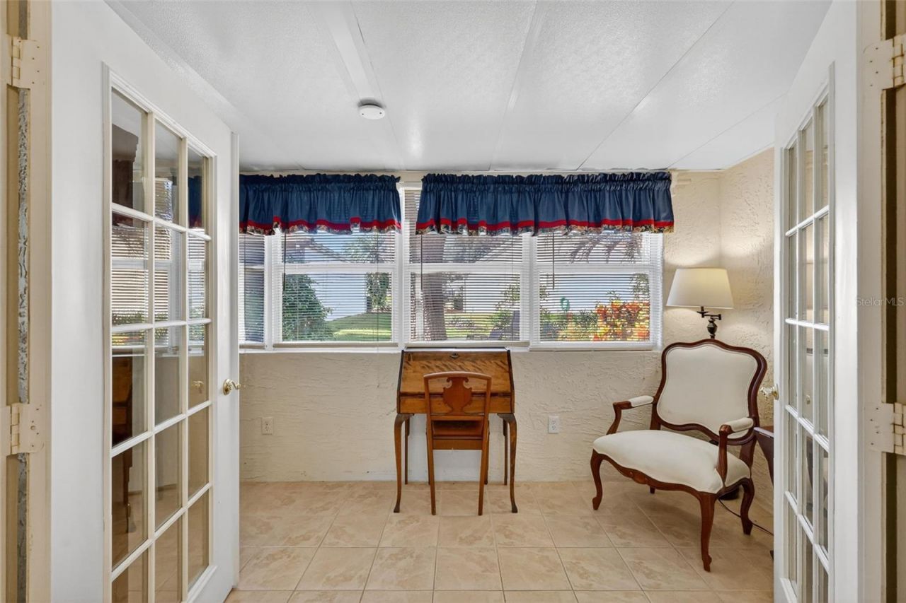 511 Loma Paseo Drive, Lady Lake, FL 32159 Photo