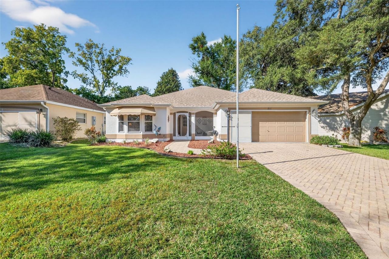 511 Loma Paseo Drive, Lady Lake, FL 32159 Photo