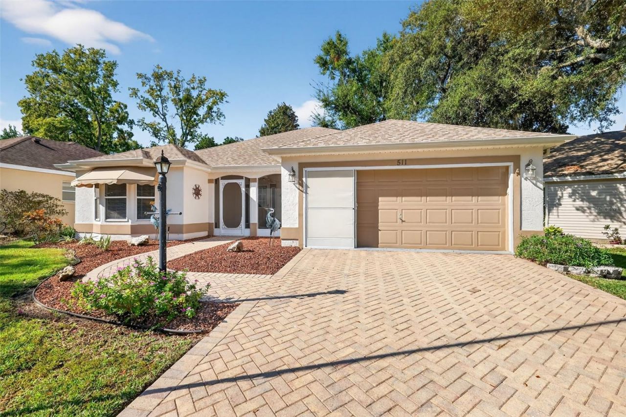 511 Loma Paseo Drive, Lady Lake, FL 32159 Photo