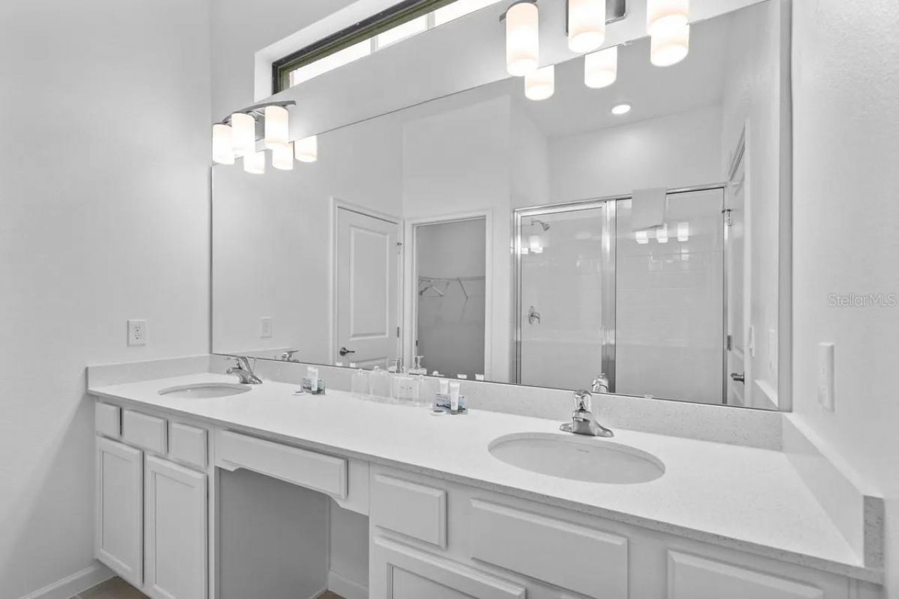 5803 High Seas Drive, Orlando, FL 32821 Photo