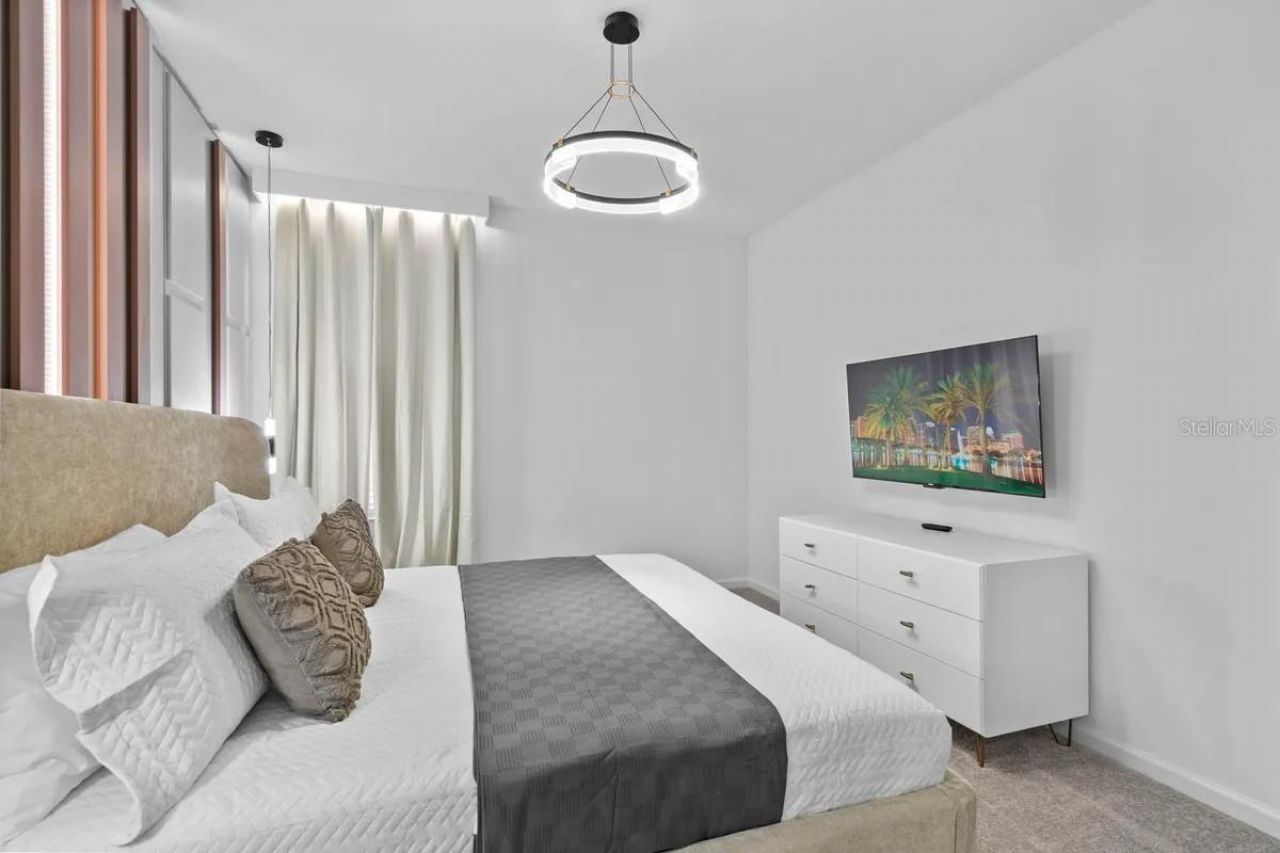 5803 High Seas Drive, Orlando, FL 32821 Photo