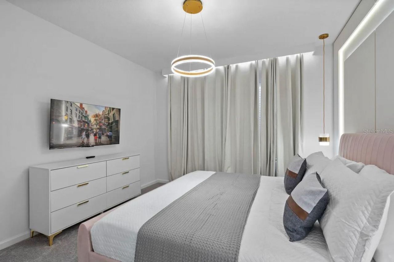 5803 High Seas Drive, Orlando, FL 32821 Photo