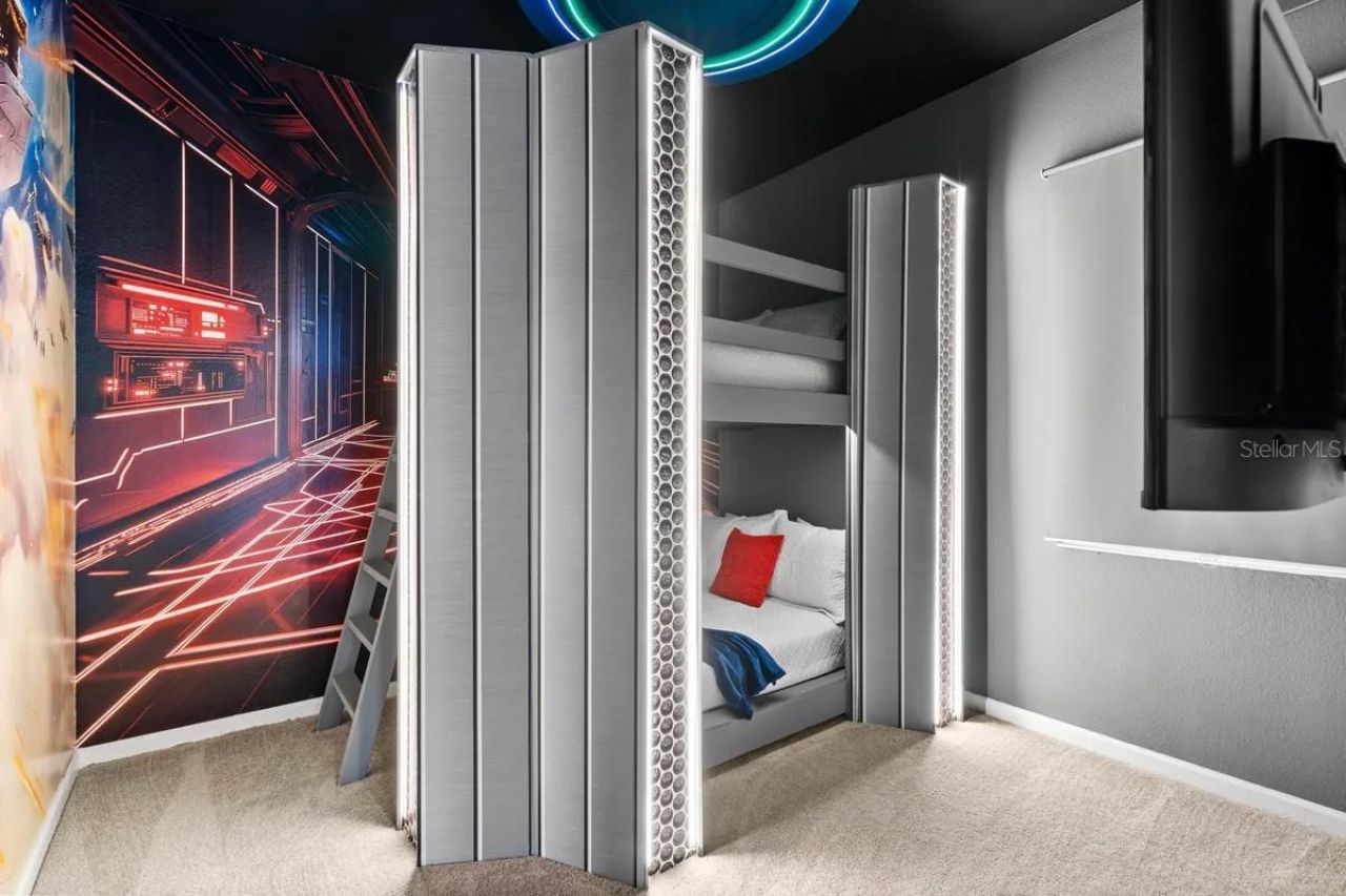 5803 High Seas Drive, Orlando, FL 32821 Photo