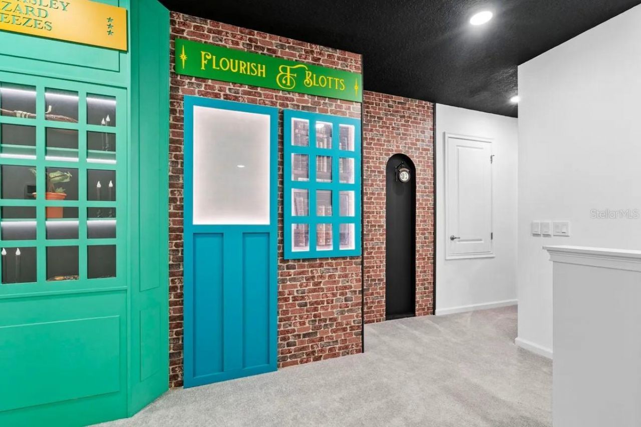 5803 High Seas Drive, Orlando, FL 32821 Photo