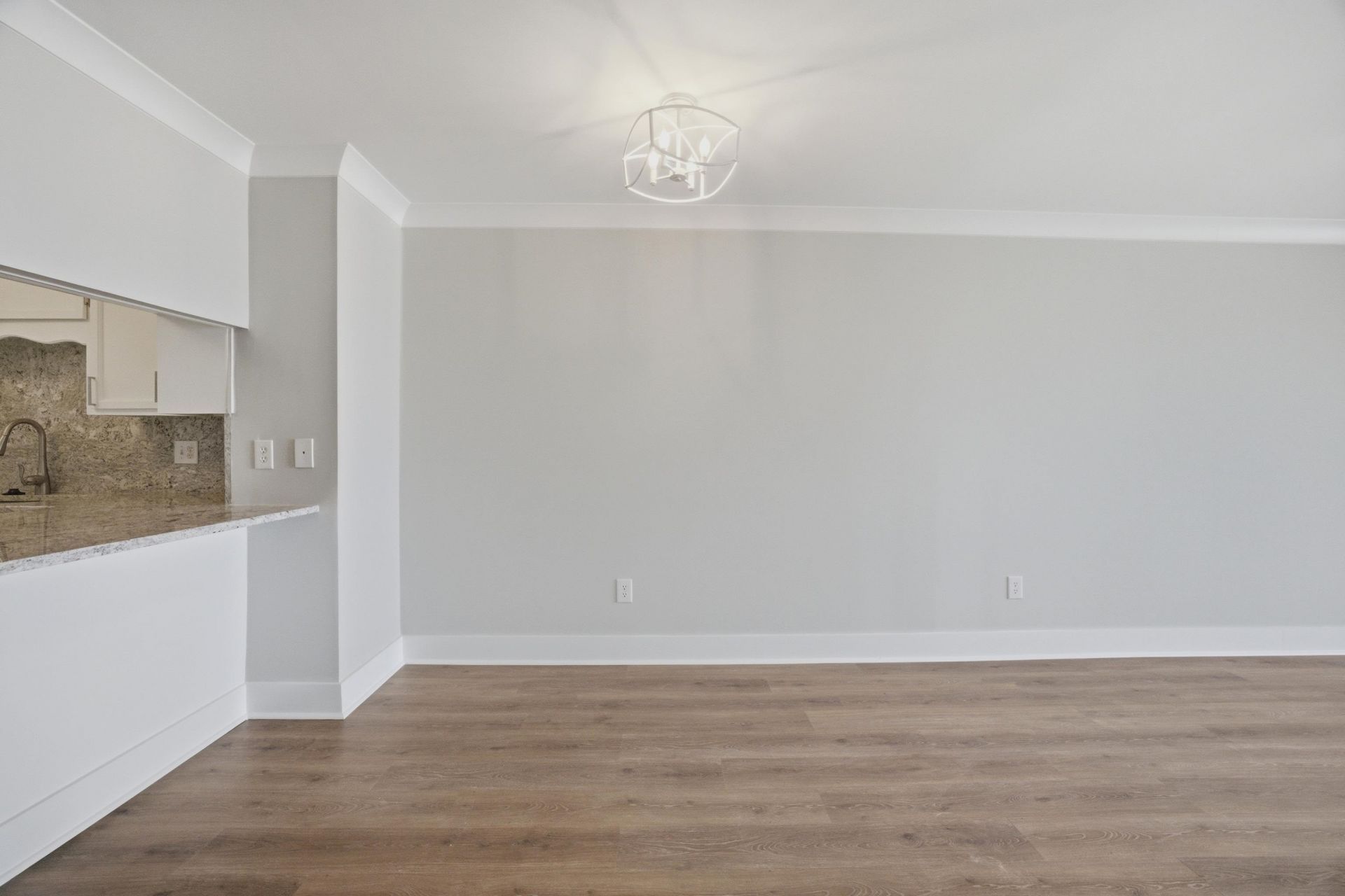 1310 N Waccamaw Dr. Photo 14