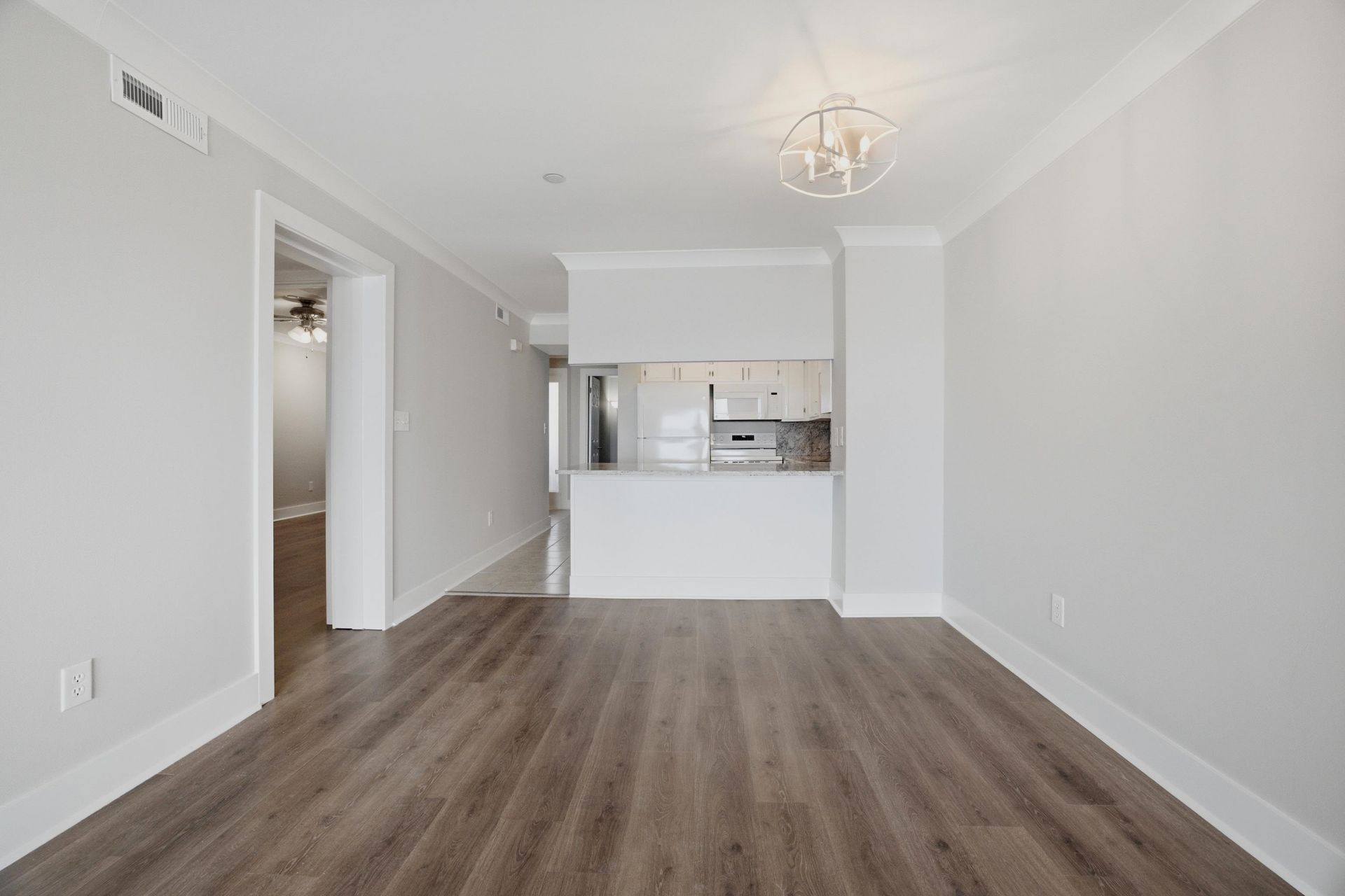 1310 N Waccamaw Dr. Photo 17