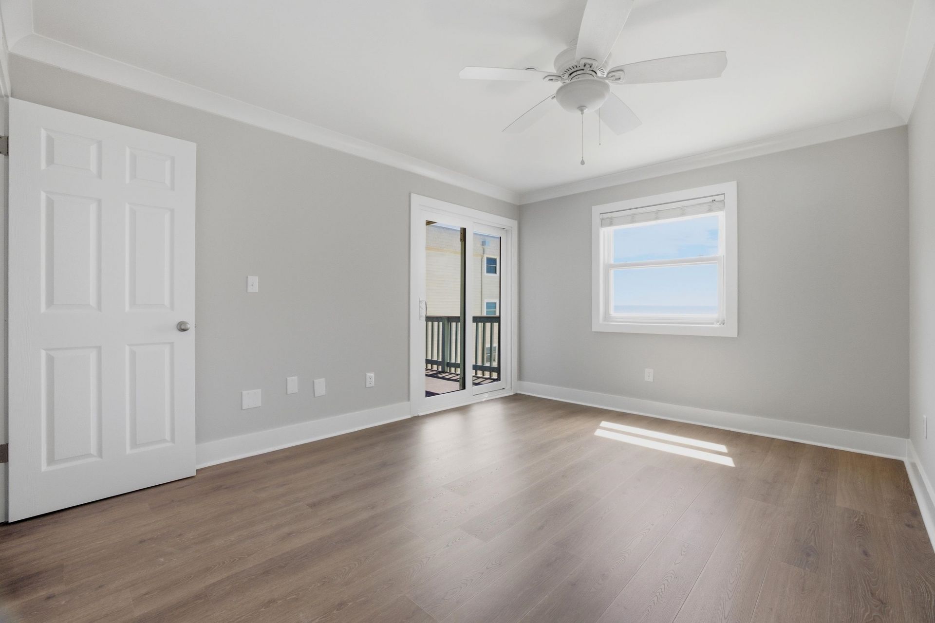 1310 N Waccamaw Dr. Photo 27