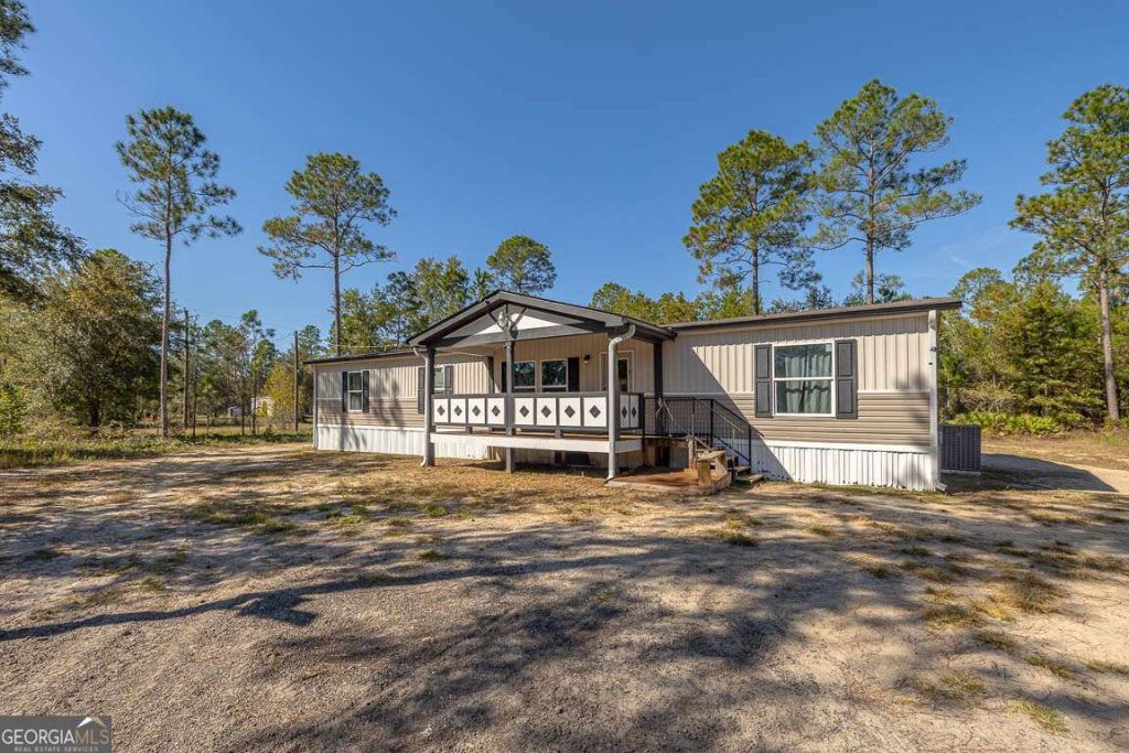 3069 Mineral Springs Road, Waynesville, GA 31566 Main Photo