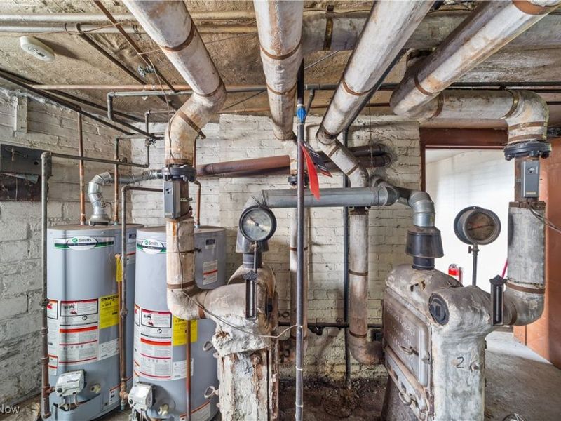 5217 Broadway Avenue, Cleveland, OH 44127 Photo 36