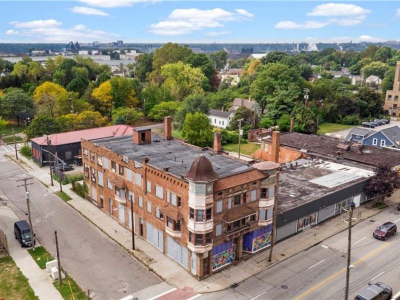 5217 Broadway Avenue, Cleveland, OH 44127 Photo 4