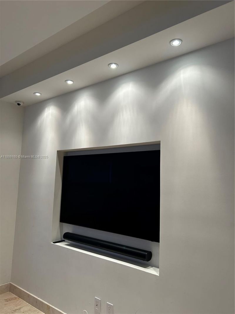 5926 NW 110th Ct, Doral, FL 33178 Photo