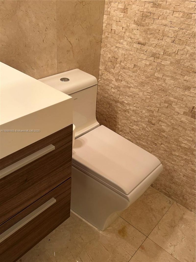 5926 NW 110th Ct, Doral, FL 33178 Photo