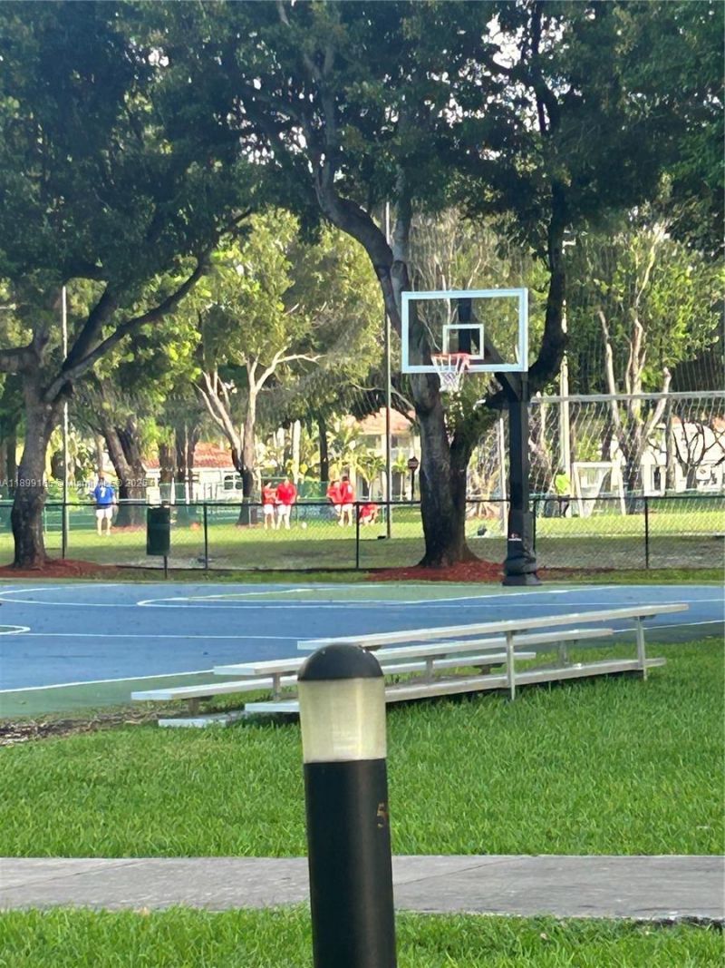 5926 NW 110th Ct, Doral, FL 33178 Photo