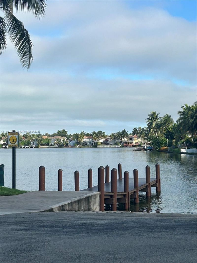 5926 NW 110th Ct, Doral, FL 33178 Photo