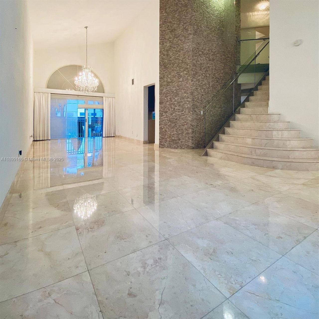 5926 NW 110th Ct, Doral, FL 33178 Photo