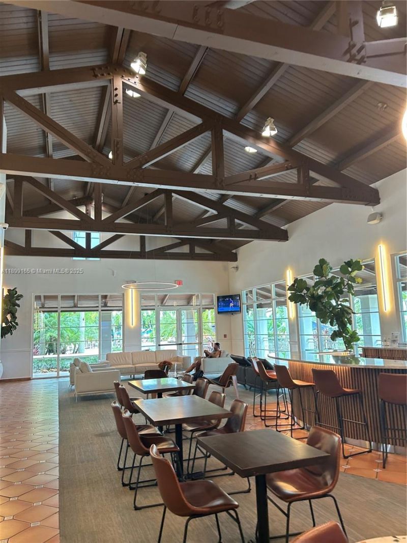 5926 NW 110th Ct, Doral, FL 33178 Photo