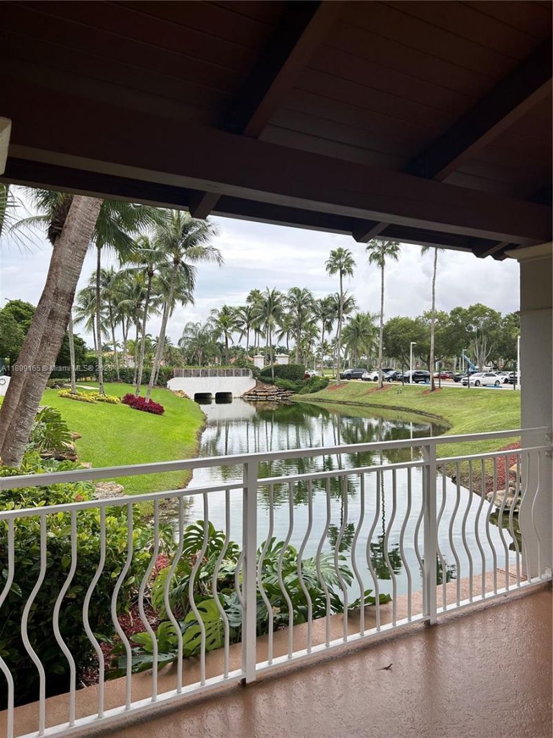 5926 NW 110th Ct, Doral, FL 33178 Photo