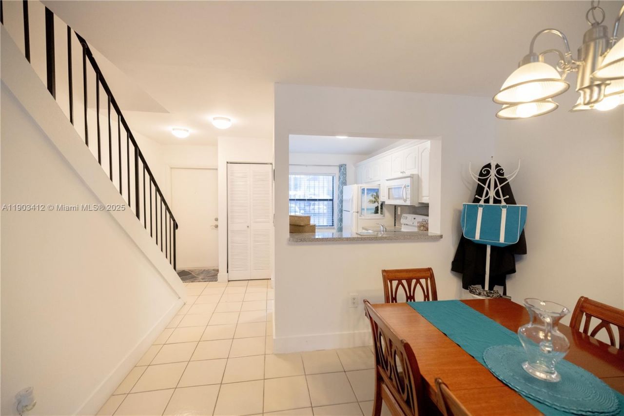 12955 SW 66th Ln, Unit 209-2, Miami, FL 33183 Photo