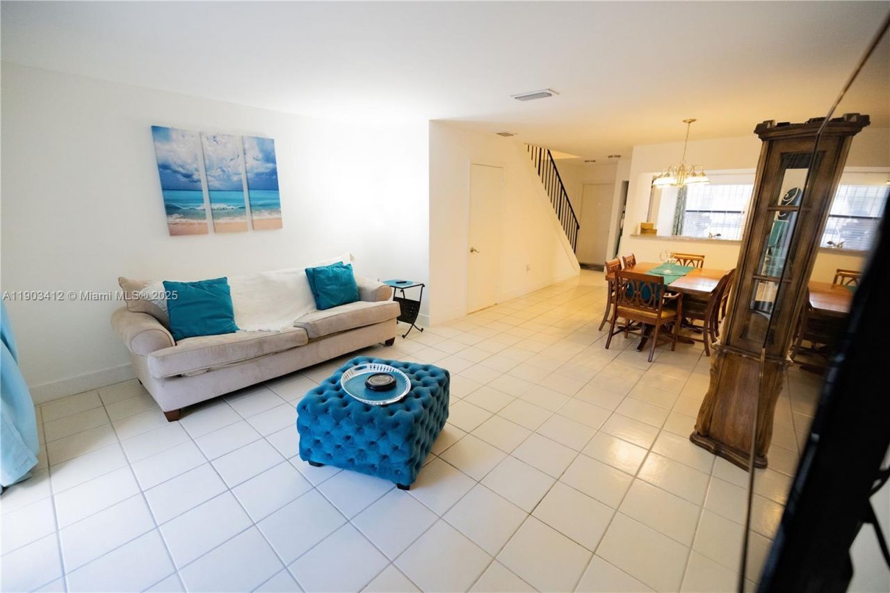 12955 SW 66th Ln, Unit 209-2, Miami, FL 33183 Photo