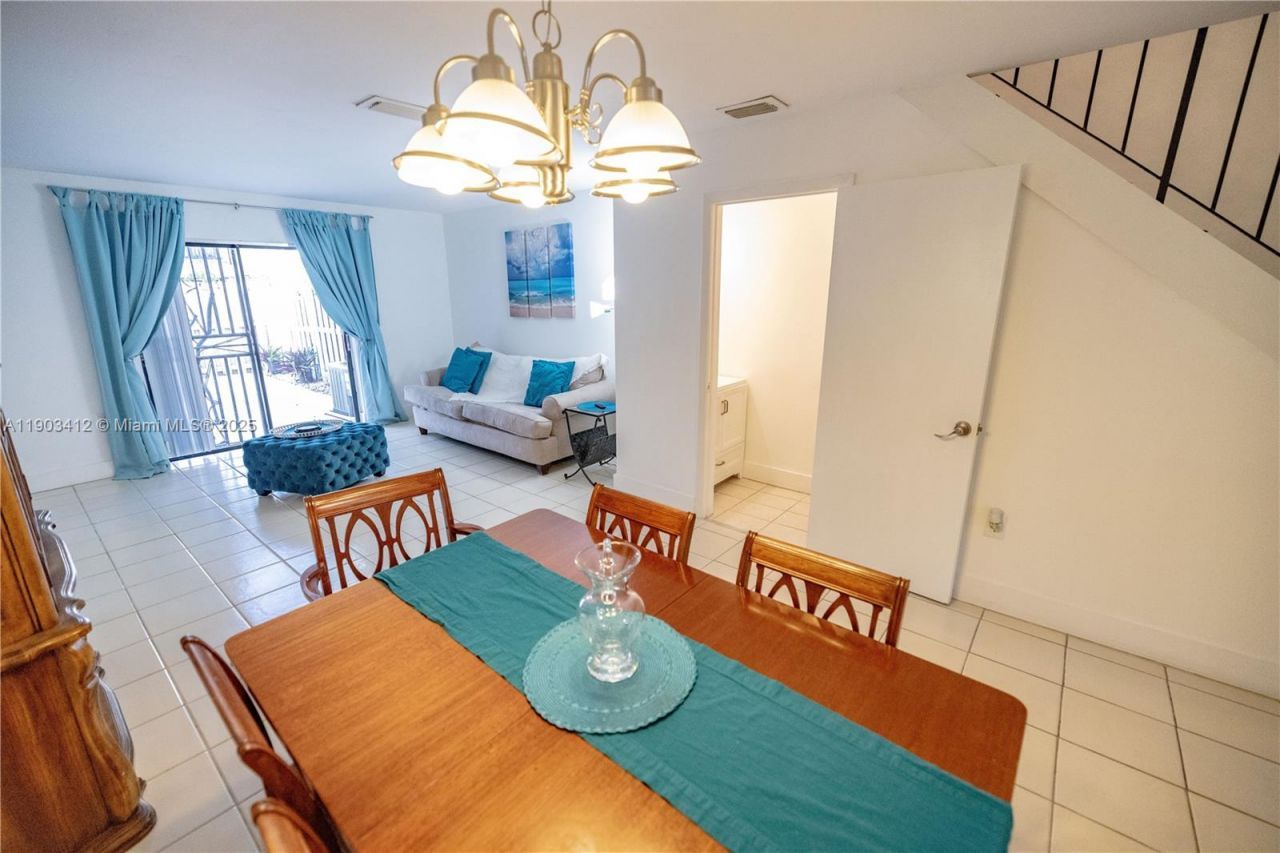 12955 SW 66th Ln, Unit 209-2, Miami, FL 33183 Photo