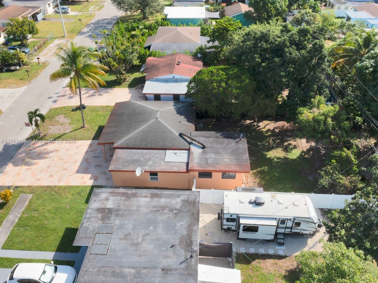 6238 SW 24th St, Miramar, FL 33023 Photo