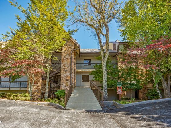 1130 Ski View Drive, Gatlinburg, TN 37738