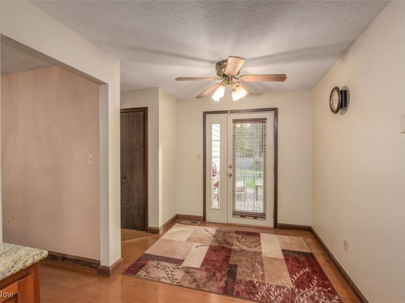 15279 Walnut Creek Drive, Strongsville, OH 44149 Photo 21