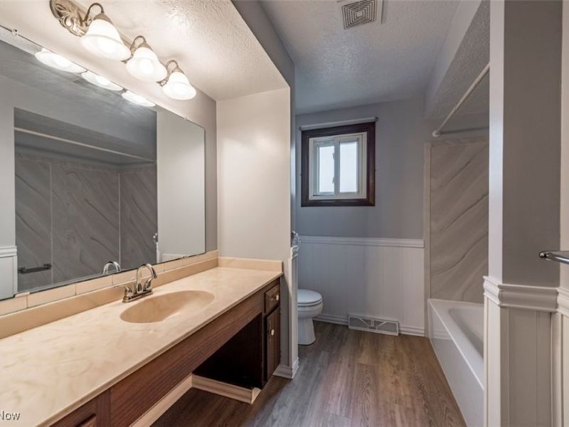 15279 Walnut Creek Drive, Strongsville, OH 44149 Photo 35