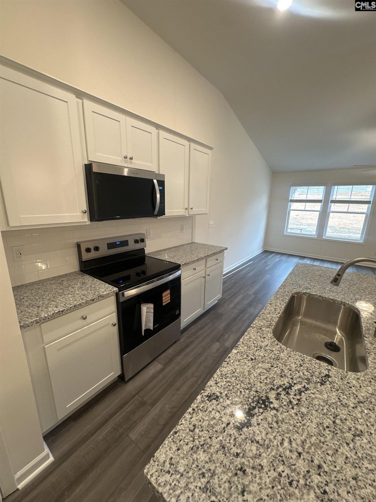 120 Prairie Grass Way Photo 10