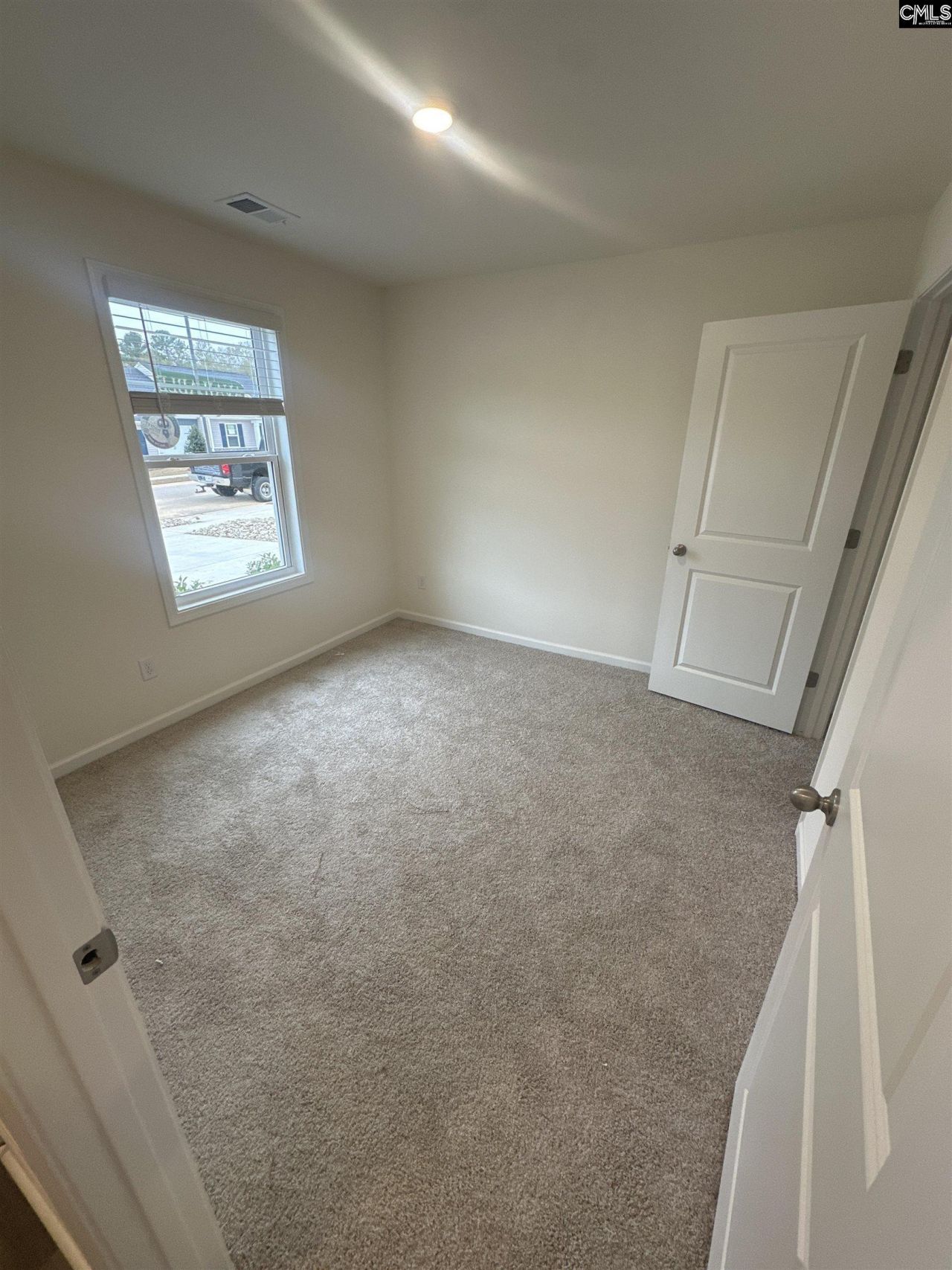 116 Prairie Grass Way Photo 5