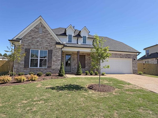 350 CHESNUT RIDGE CV, Oakland, TN 38060