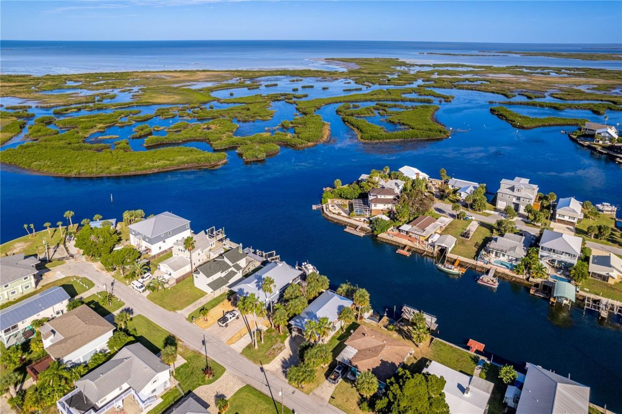 3285 Minnow Creek Drive, Hernando Beach, FL 34607 Photo