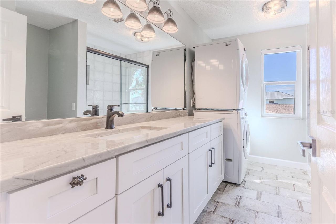 3285 Minnow Creek Drive, Hernando Beach, FL 34607 Photo