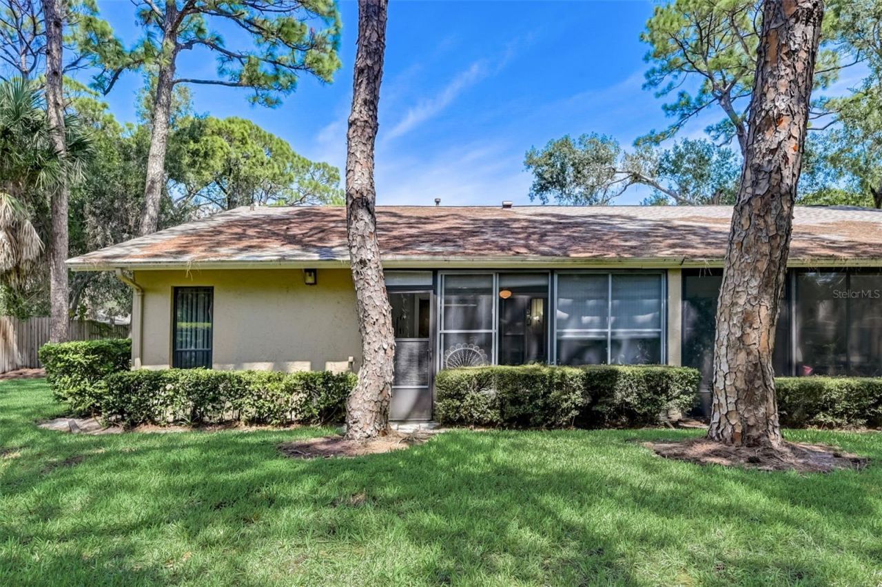 1203 Tallywood Drive, Unit 7002, Sarasota, FL 34237 Photo