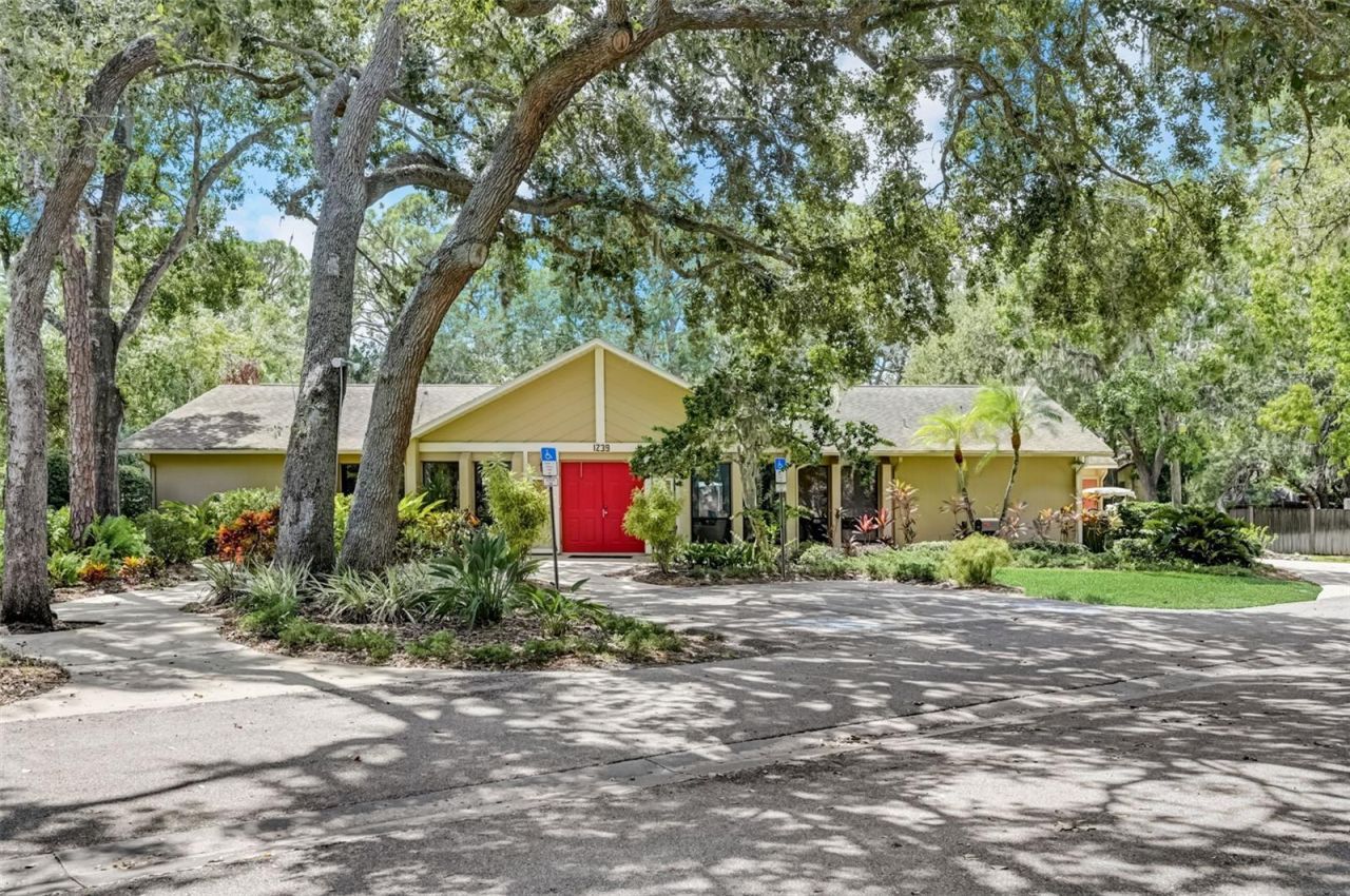 1203 Tallywood Drive, Unit 7002, Sarasota, FL 34237 Photo