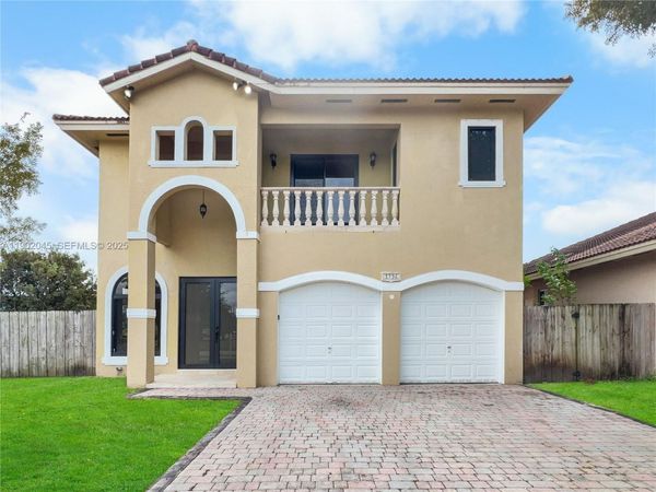 1736 NE 9th Dr, Unit 1736, Homestead, FL 33033