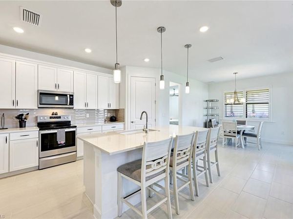 11001 Addison Lake CIR, FORT MYERS, FL 33966