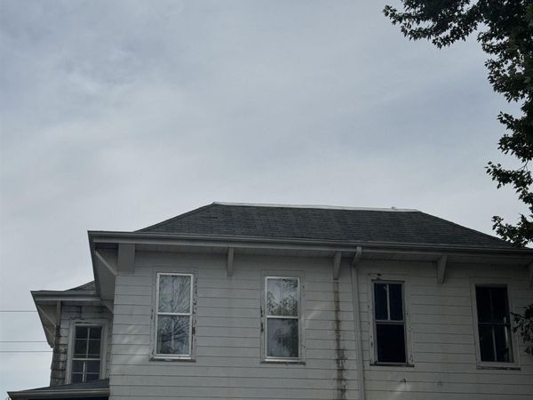 518 S Central Avenue, Burlington, IA 52601