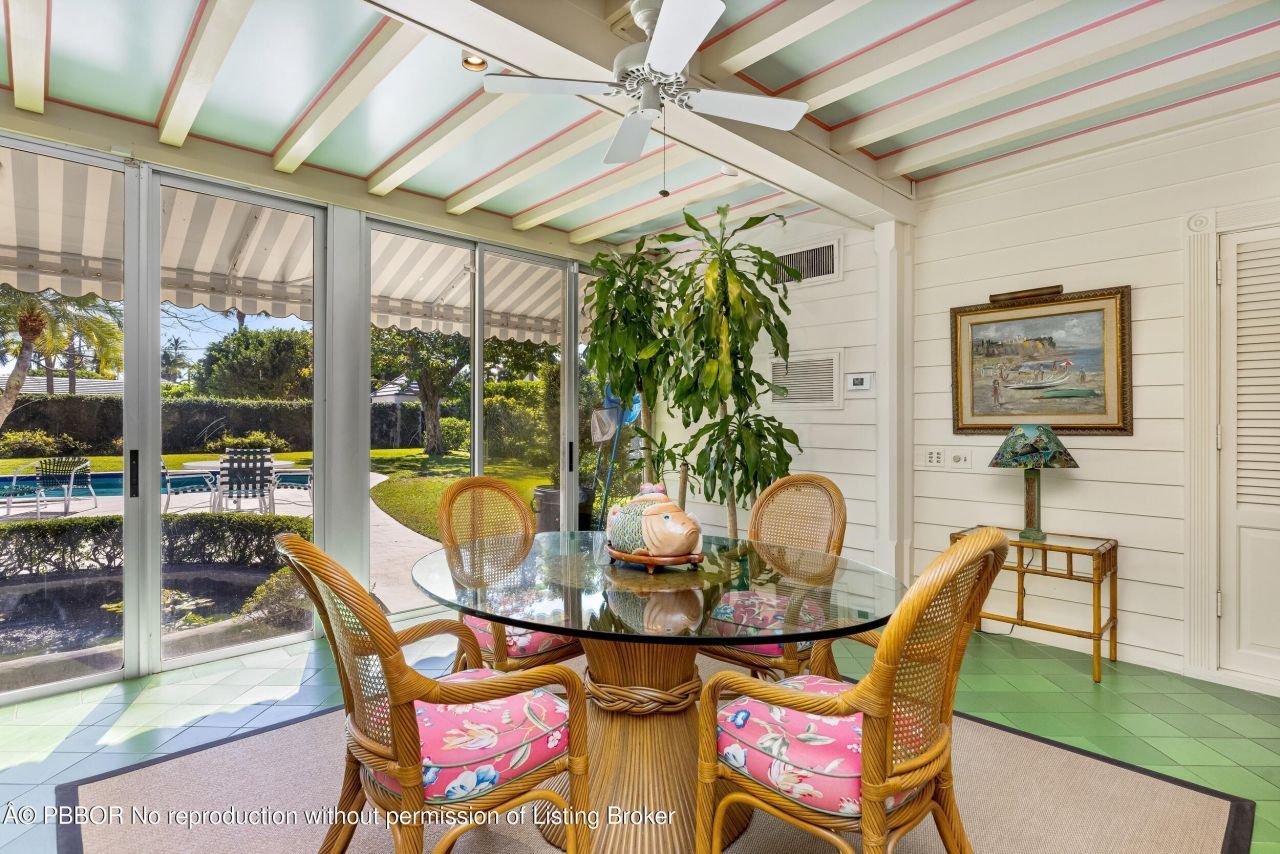 334 Barton Avenue, Palm Beach, FL 33480 Photo