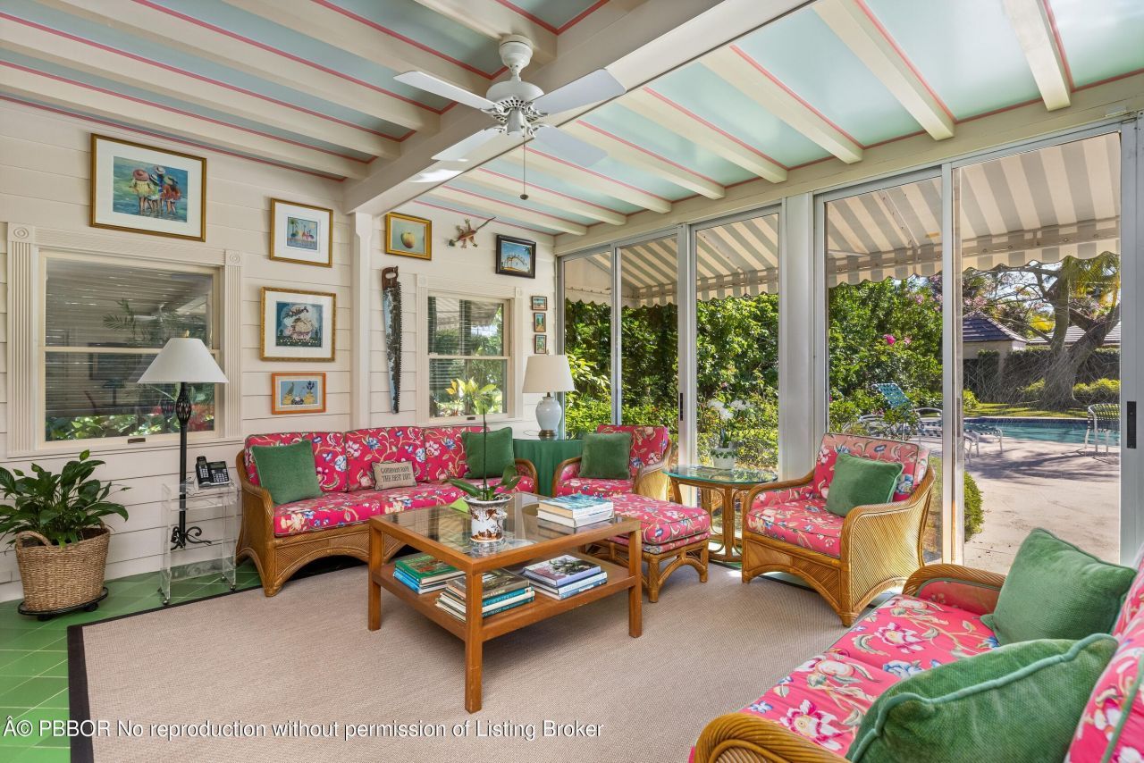 334 Barton Avenue, Palm Beach, FL 33480 Photo