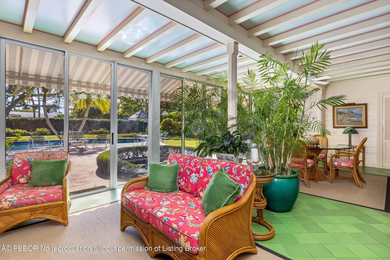 334 Barton Avenue, Palm Beach, FL 33480 Photo