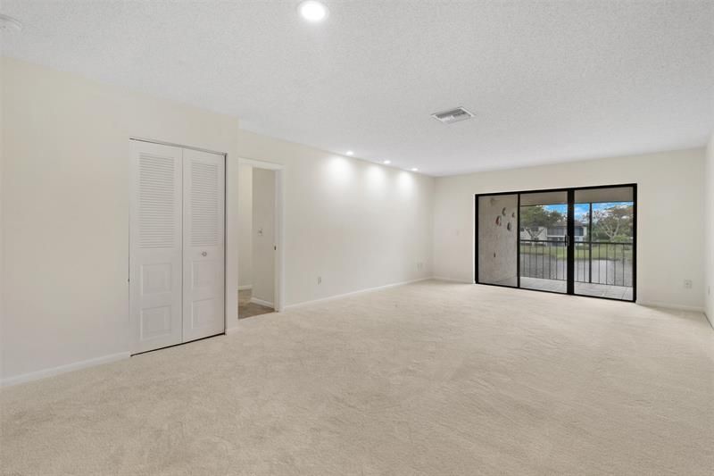 21863 Arriba Real, Unit 8d, Boca Raton, FL 33433 Photo