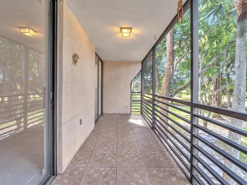 7750 W Mcnab Road, Unit 202, Tamarac, FL 33321 Photo