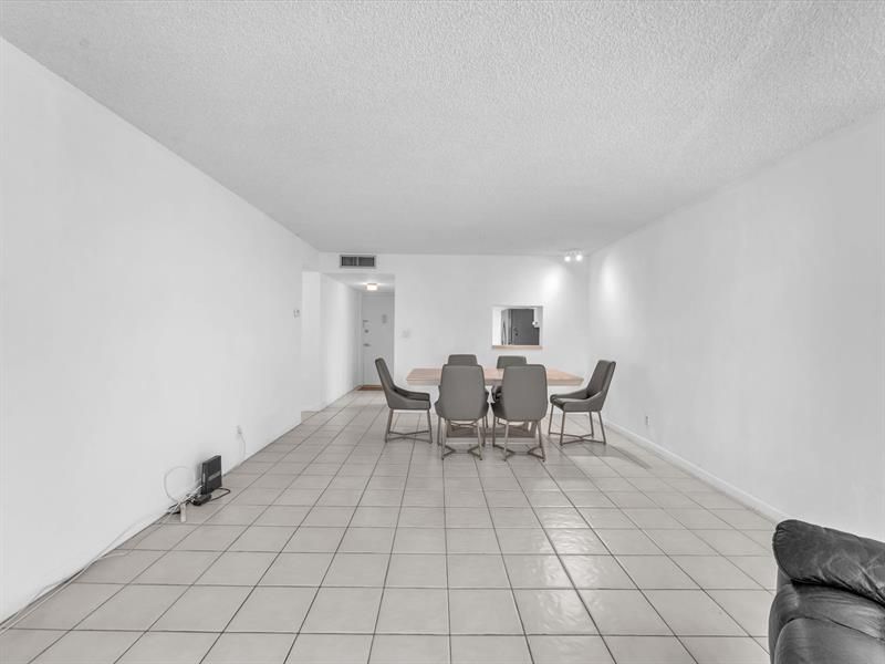 7750 W Mcnab Road, Unit 202, Tamarac, FL 33321 Photo