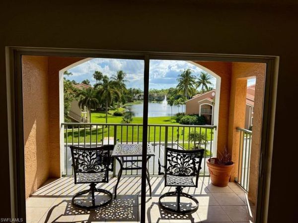 1240 Wildwood Lakes BLVD, Unit 303, NAPLES, FL 34104