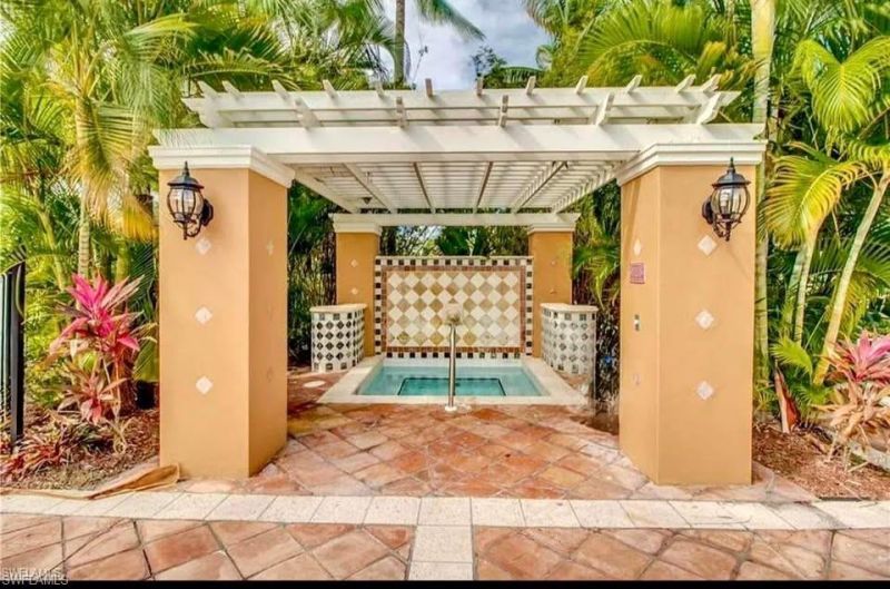 1240 Wildwood Lakes Blvd, Unit 303, Naples, FL 34104 Photo