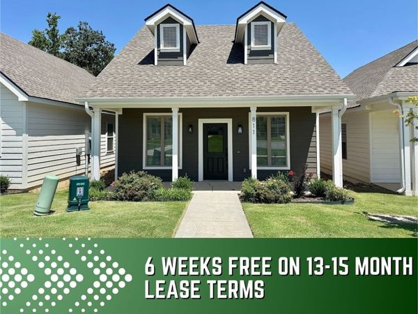 811 NE Heights Lane, Bentonville, AR 72712