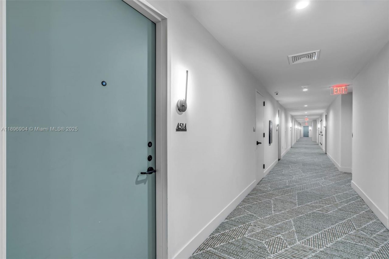 159 NE 6th St, Unit 4514, Miami, FL 33132 Photo