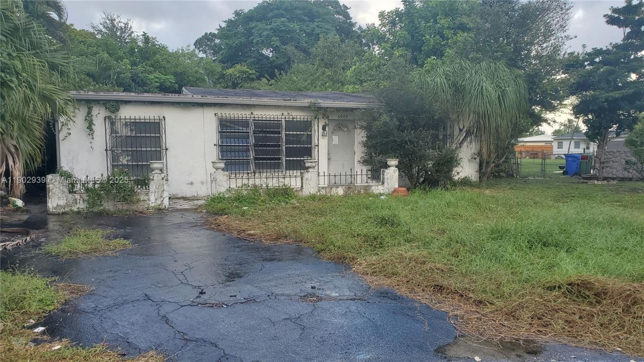 5909 NW 27th St, Margate, FL 33063 Photo